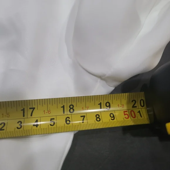 NWT Zara Elegant White Women's Blouse Size L cropped - Picture 8 of 12